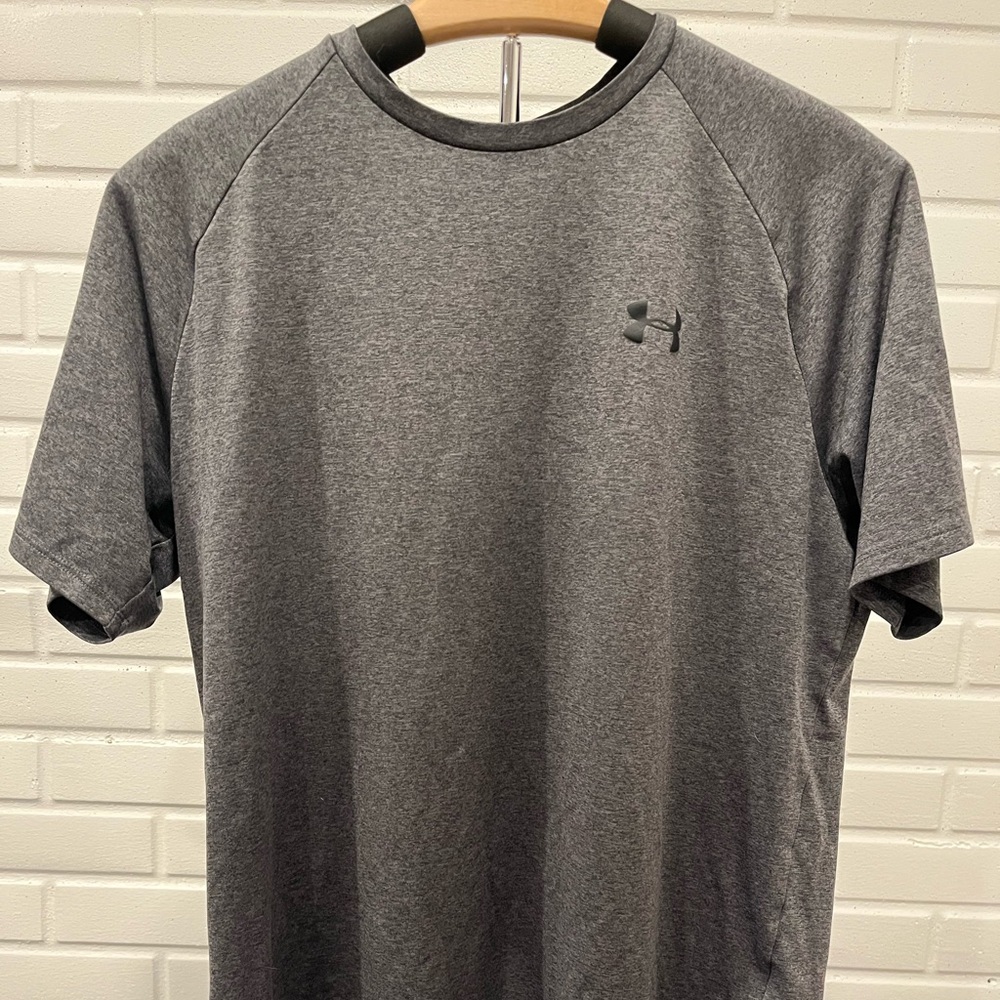 Under Armour Charcoal Athletic Tee